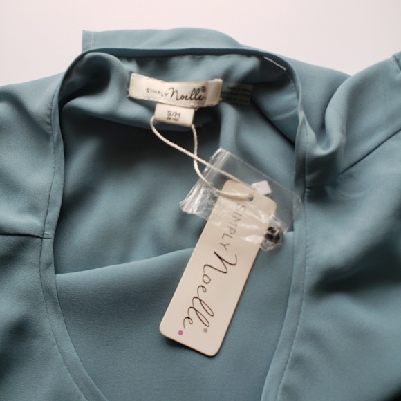 Simply Noelle Blue Flowy Open Back Tunic Top Shirt - Picture 3 of 7